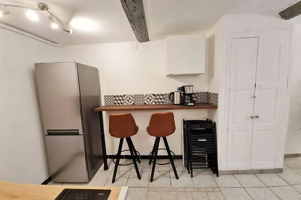 Gregbnb - T2 Design 42M2 - Toulon Est - Wifi Fibre - N5 0*,  Francie
